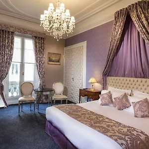Claridge Paris