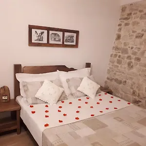 Hotel Omer Berati