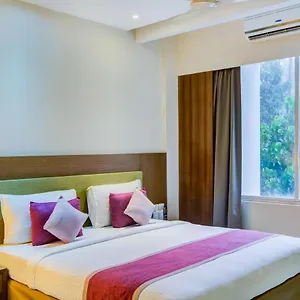 Hotel Jk Residency Kelakam
