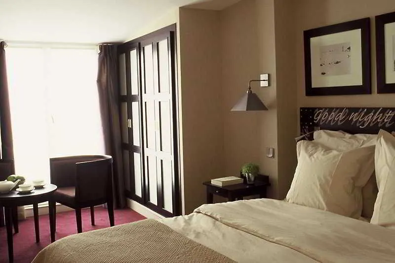 Le Senat Hotel Paris 4*,